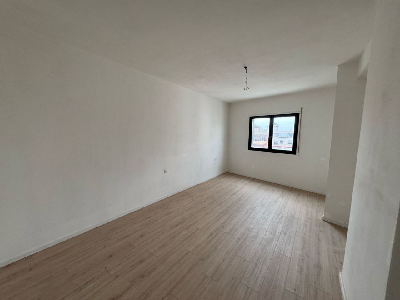 Appartamento In Vendita A Valona Albania